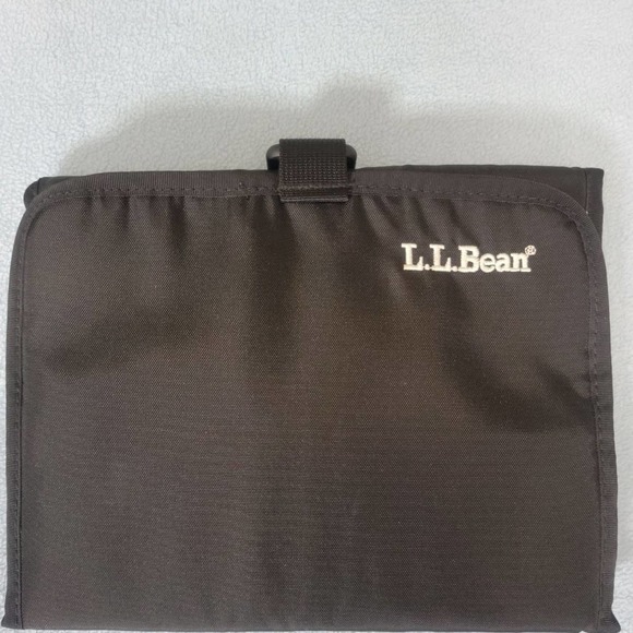 LL BEAN Organizer Travel Toiletry Bag Black 9x7 when Closed - Picture 1 of 12